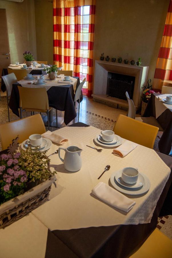 Agriturismo Antico Splendore Villa Pullir Buitenkant foto