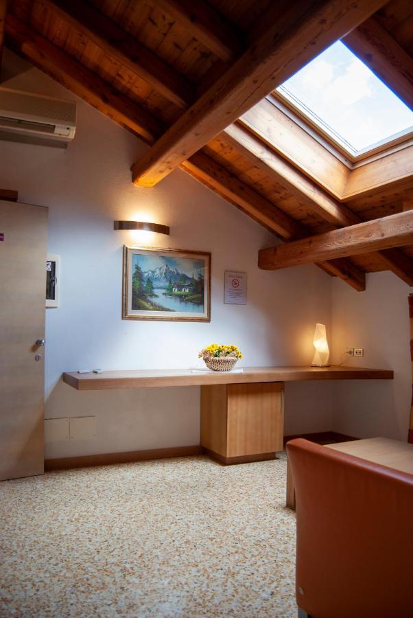 Agriturismo Antico Splendore Villa Pullir Buitenkant foto